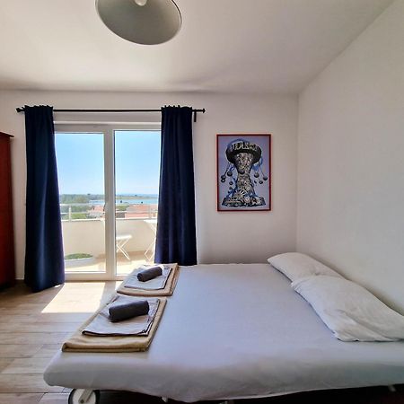 Avada Premium Apartment Novalja Ngoại thất bức ảnh