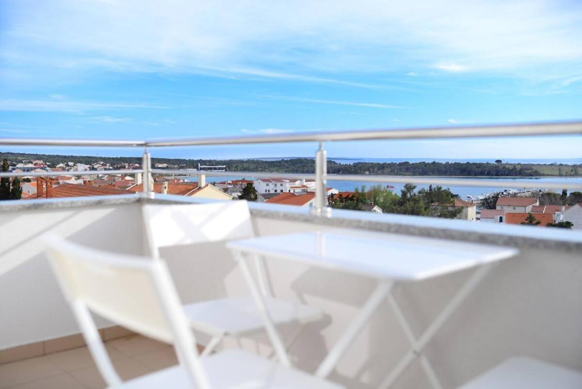 Avada Premium Apartment Novalja Ngoại thất bức ảnh