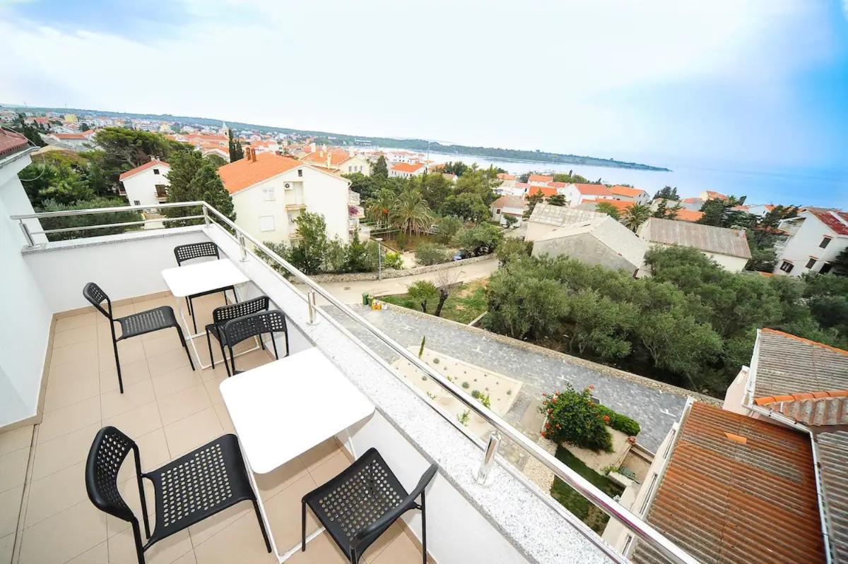 Avada Premium Apartment Novalja Ngoại thất bức ảnh
