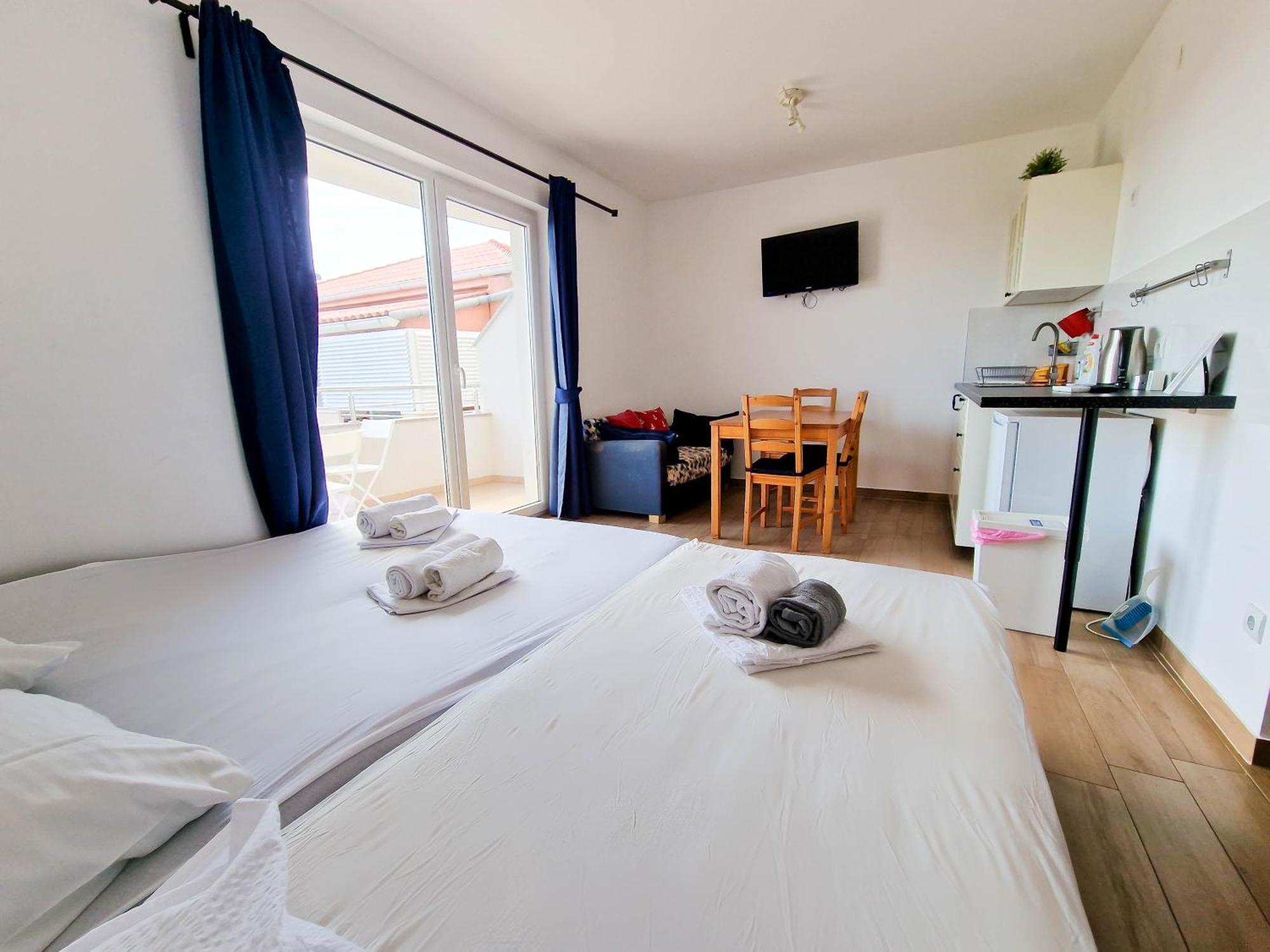 Avada Premium Apartment Novalja Ngoại thất bức ảnh