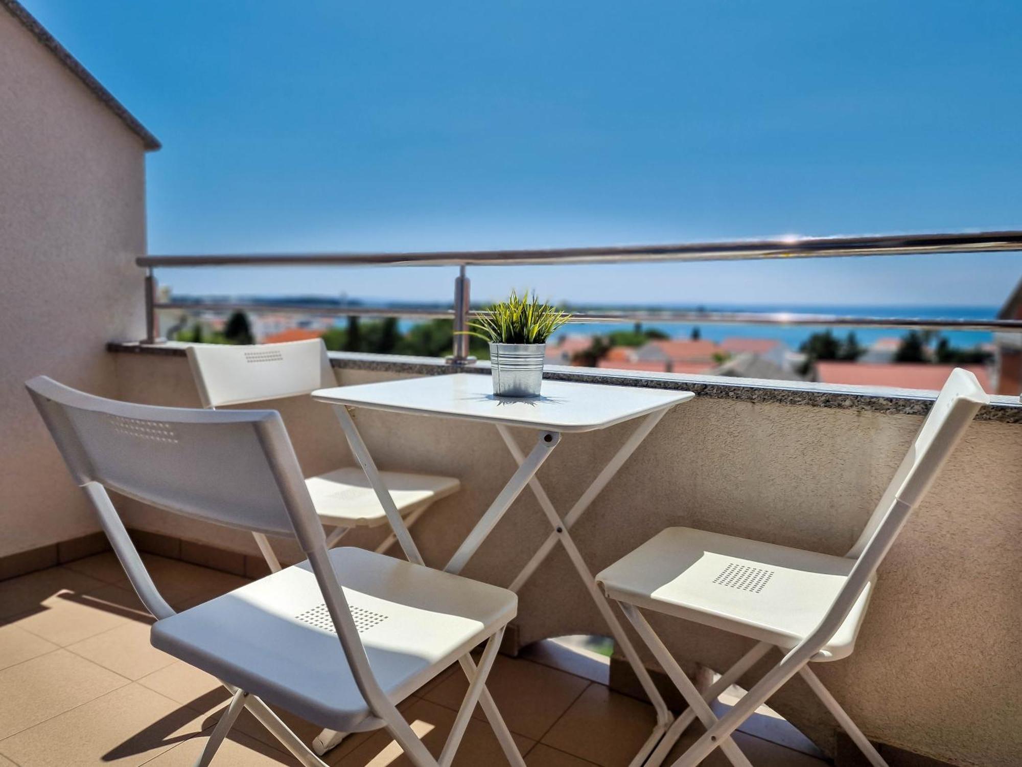 Avada Premium Apartment Novalja Ngoại thất bức ảnh